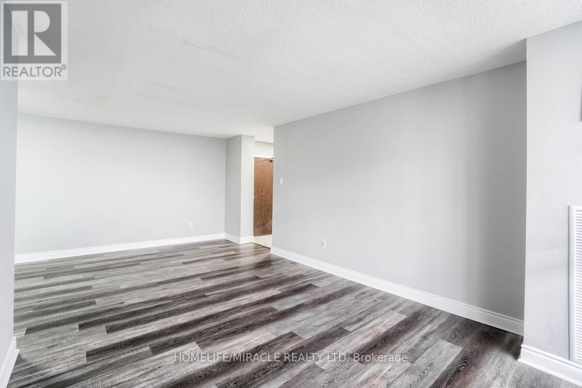 1703 - 15 Kensington Road, Brampton, Ontario L6T 3W2 - Photo 11 - W13830424