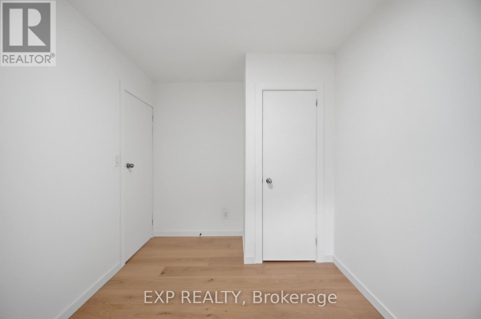 32 Maple Avenue E, Halton Hills, Ontario  L7G 5M2 - Photo 17 - W13830454