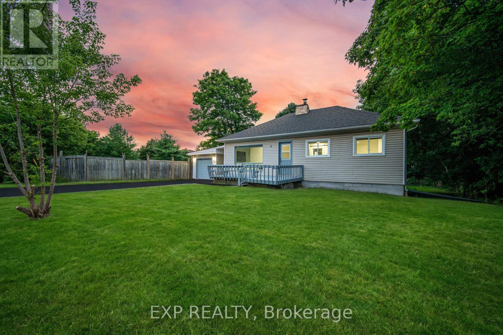 32 Maple Avenue E, Halton Hills, Ontario  L7G 5M2 - Photo 49 - W13830454