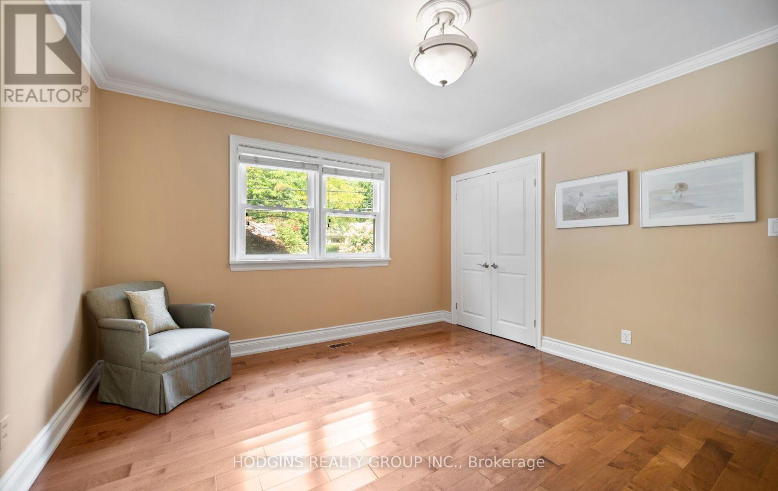 4334 Spruce Avenue, Burlington, Ontario  L7L 1L5 - Photo 23 - W13830456