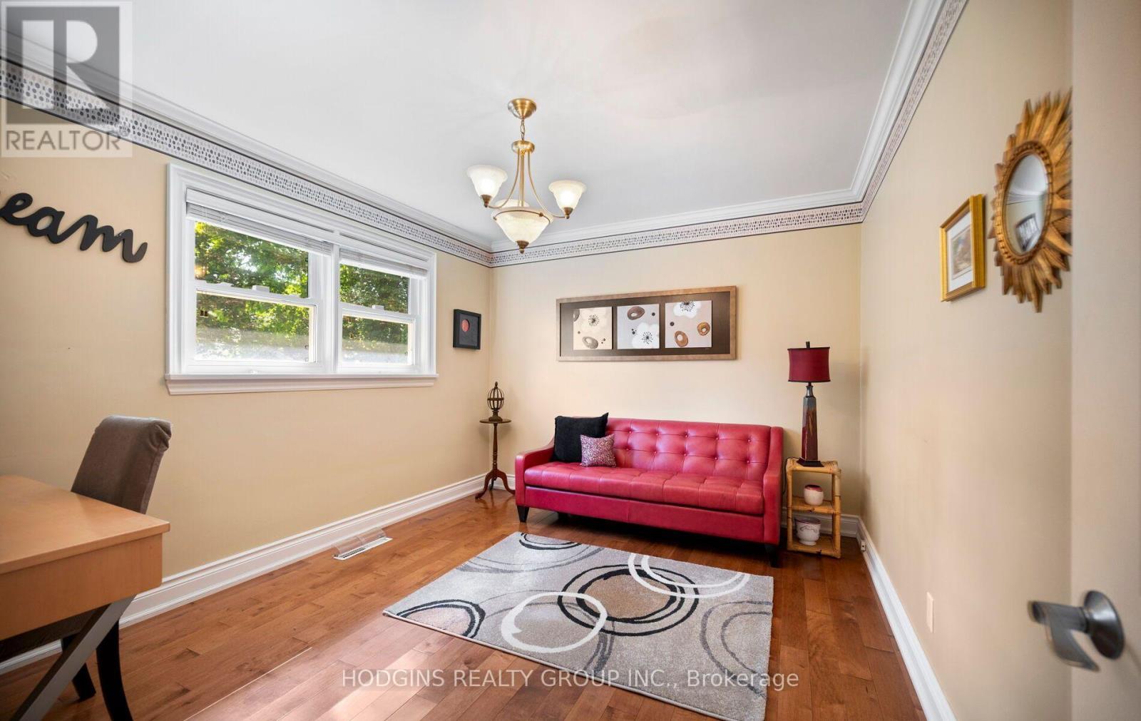 4334 Spruce Avenue, Burlington, Ontario  L7L 1L5 - Photo 24 - W13830456