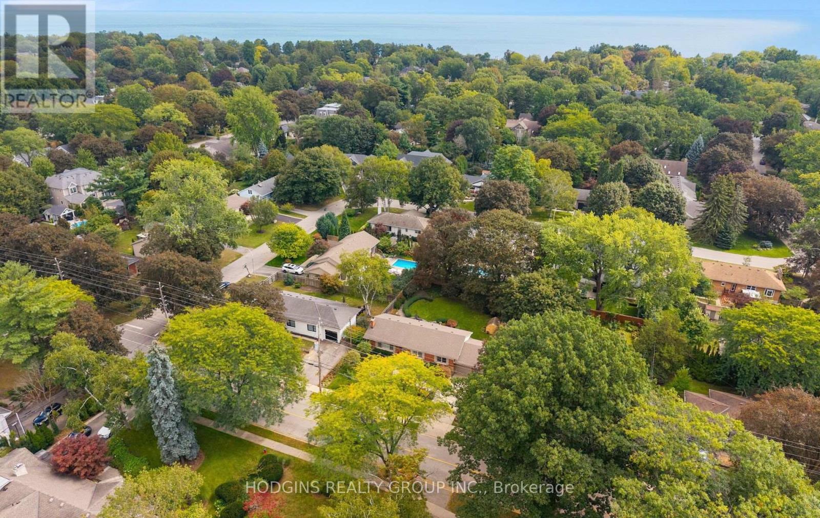 4334 Spruce Avenue, Burlington, Ontario  L7L 1L5 - Photo 40 - W13830456