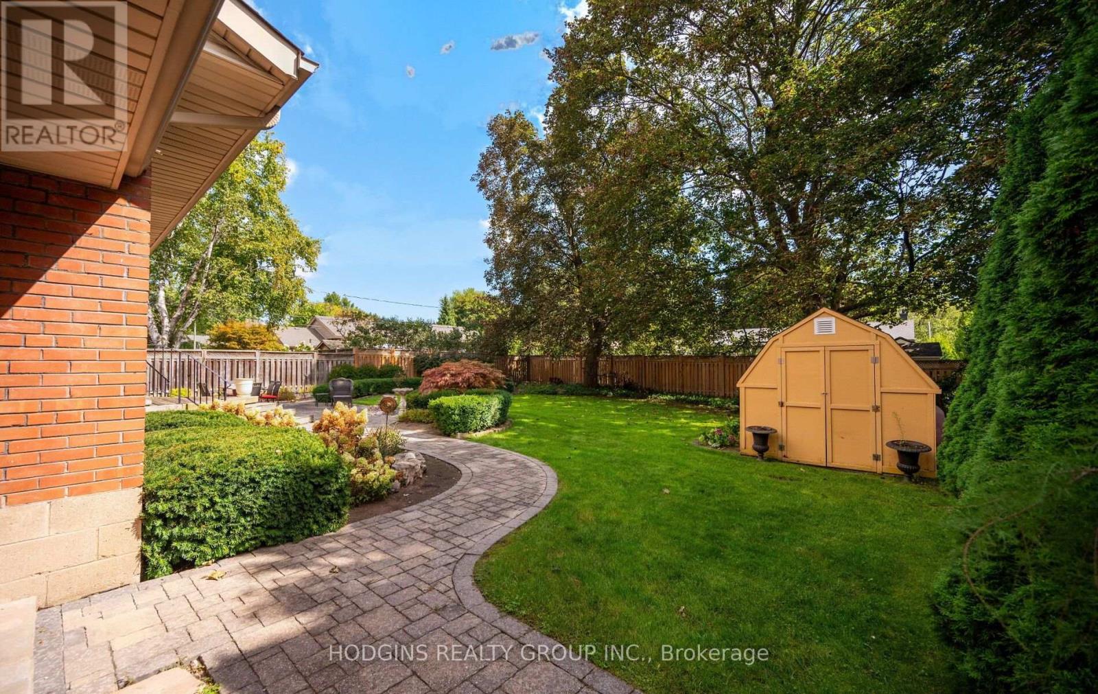 4334 Spruce Avenue, Burlington, Ontario  L7L 1L5 - Photo 41 - W13830456