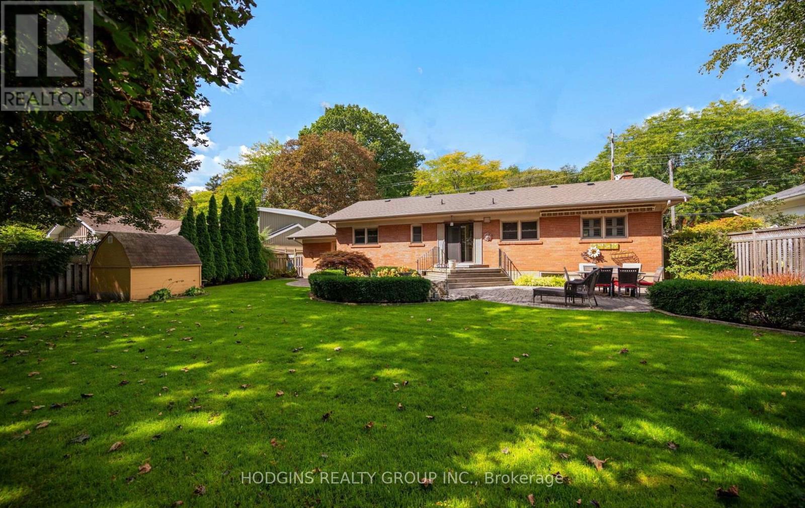 4334 Spruce Avenue, Burlington, Ontario  L7L 1L5 - Photo 46 - W13830456