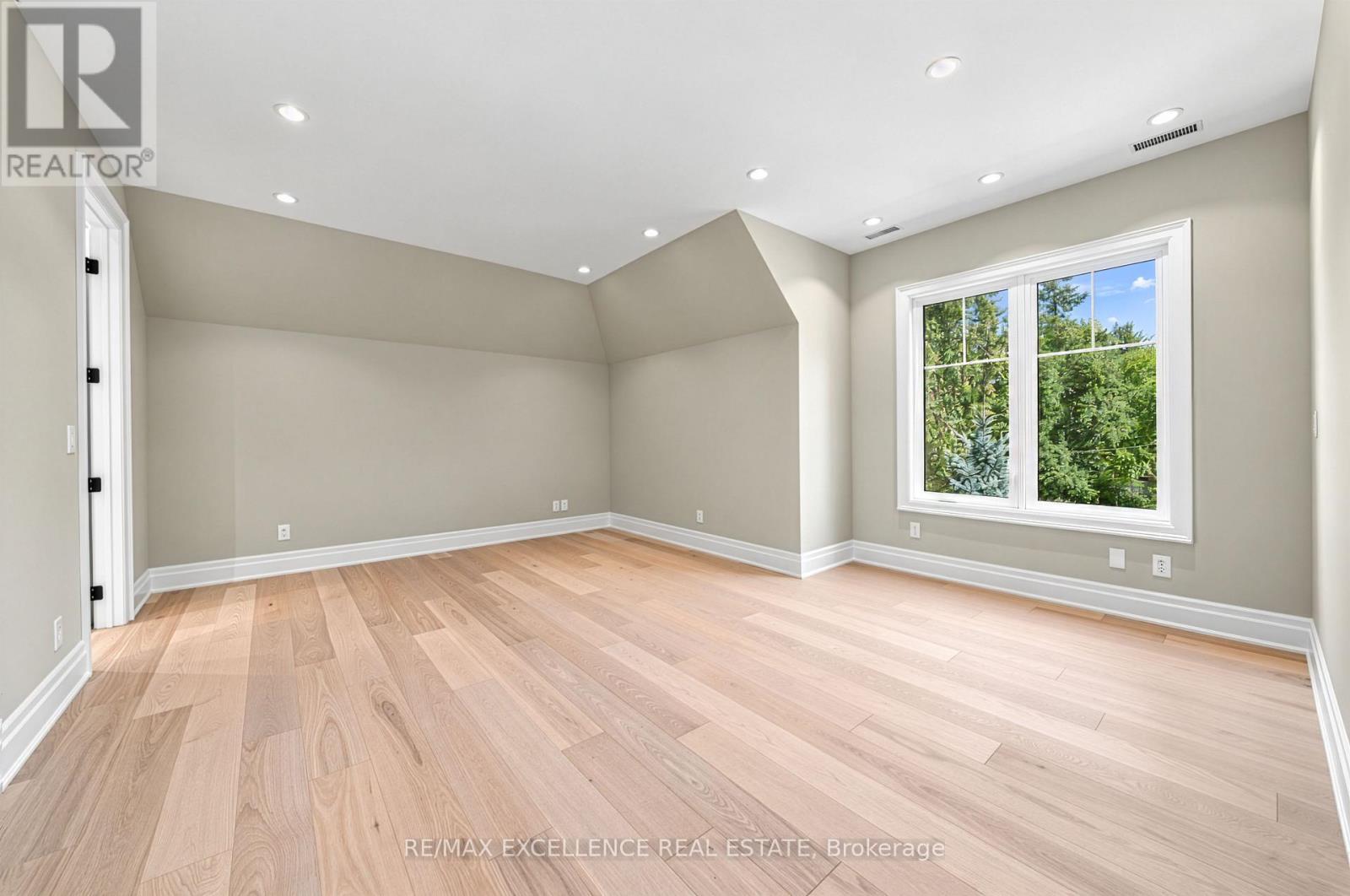1618 Dogwood Trail, Mississauga, Ontario  L5G 3A5 - Photo 6 - W13830098