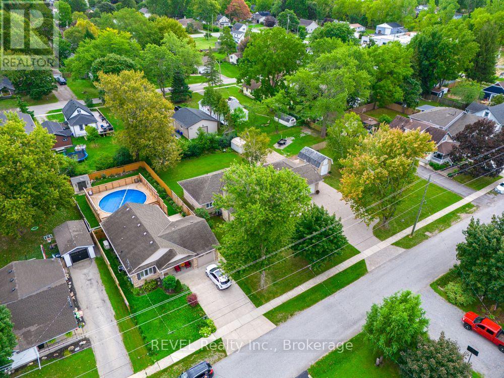 340 Thornwood Avenue, Fort Erie (Ridgeway), Ontario  L0S 1N0 - Photo 41 - X13824628