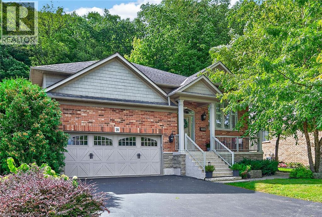 18 HEATHCOTE Court, Grimsby, Ontario