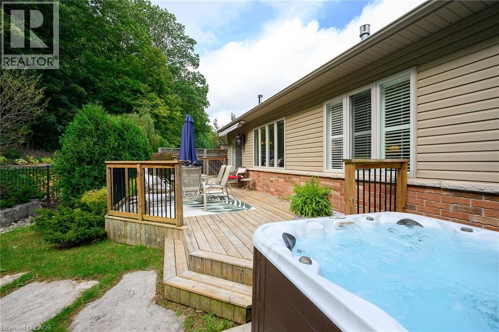 18 Heathcote Court, Grimsby, Ontario  L3M 0A6 - Photo 43 - 40866562