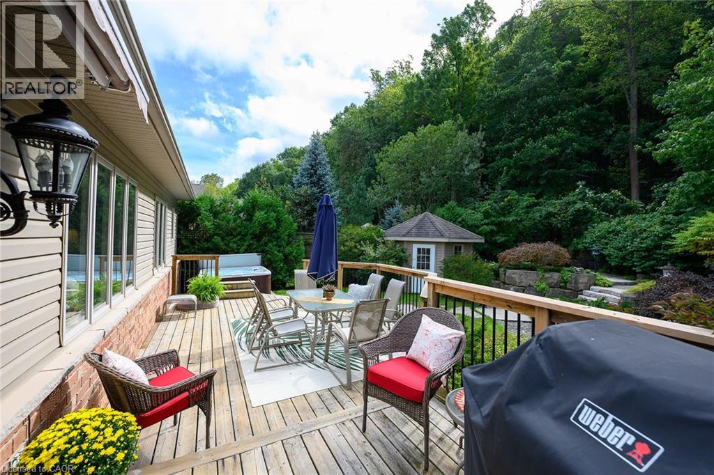 18 Heathcote Court, Grimsby, Ontario  L3M 0A6 - Photo 44 - 40866562