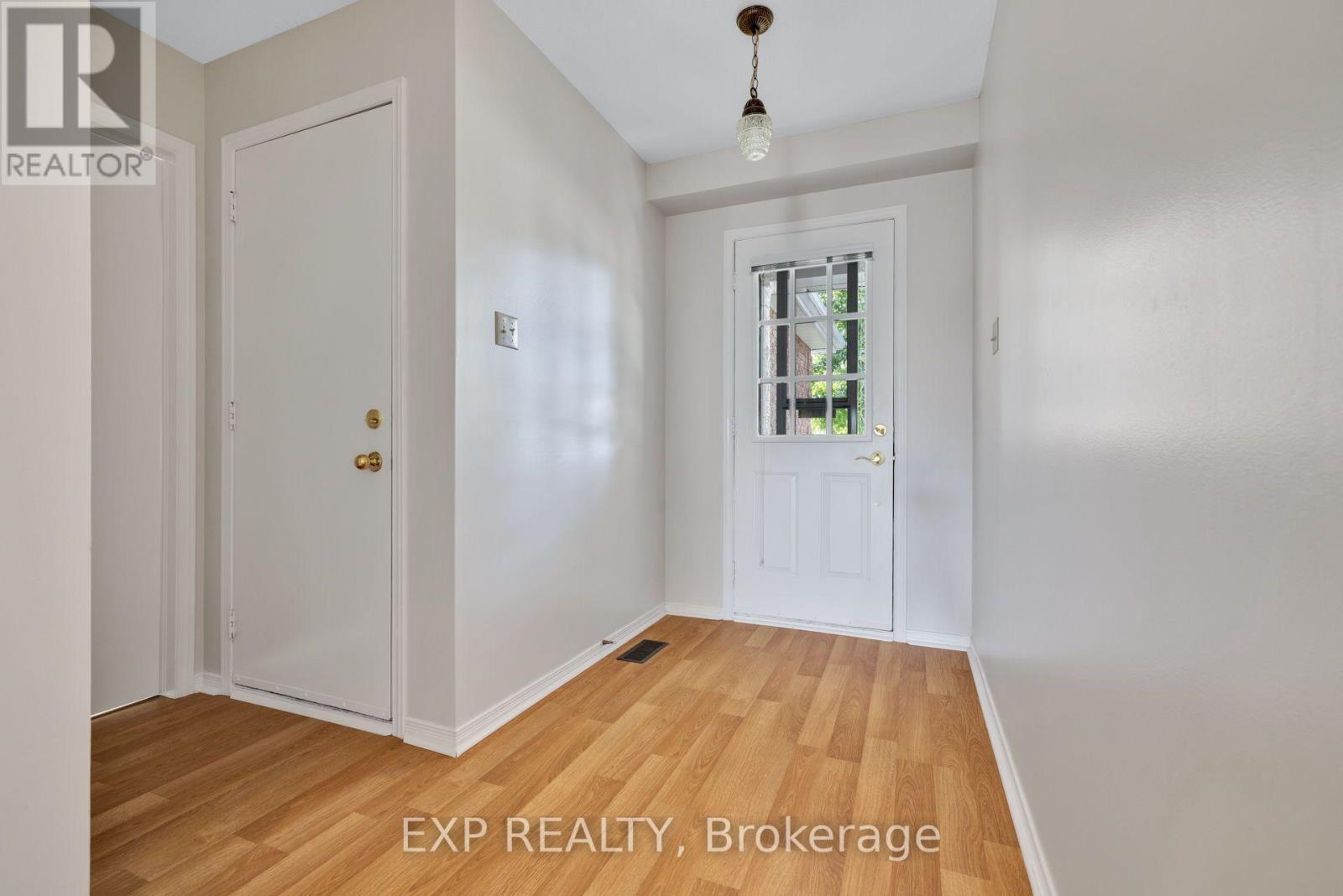47 Filion Crescent, Ottawa, Ontario  K2M 1V5 - Photo 4 - X13830168