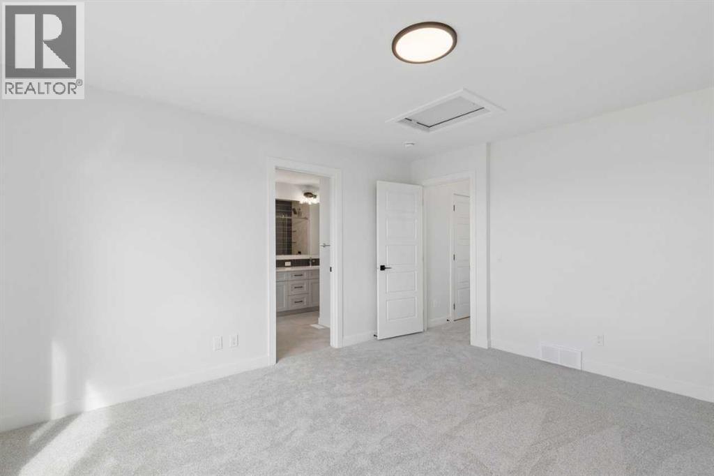 11 Verdure Gate SW