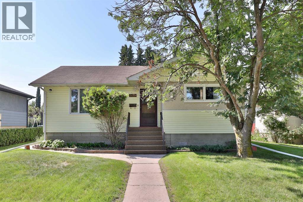 5615 51 Avenue, Camrose, Alberta  T4V 0W3 - Photo 1 - A2346698