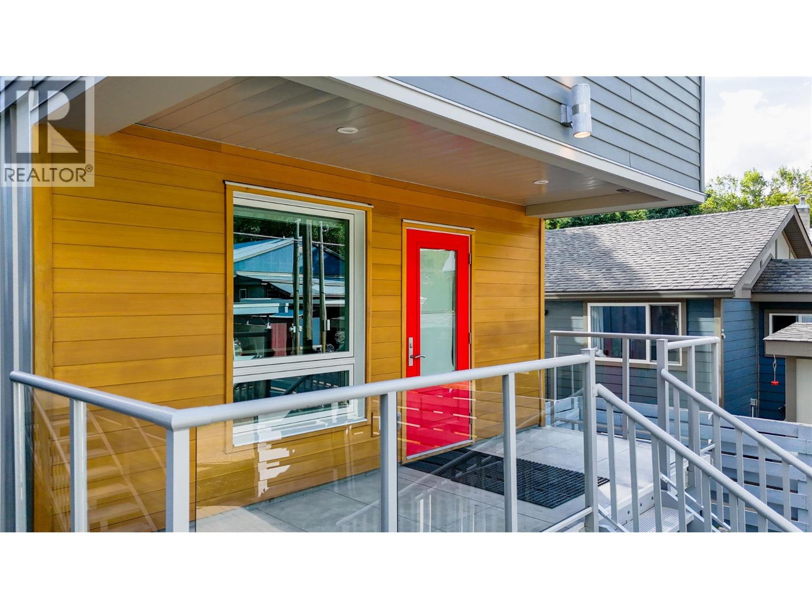 410 Fourth Street W, Revelstoke, British Columbia  V0E 2S0 - Photo 61 - 10390521