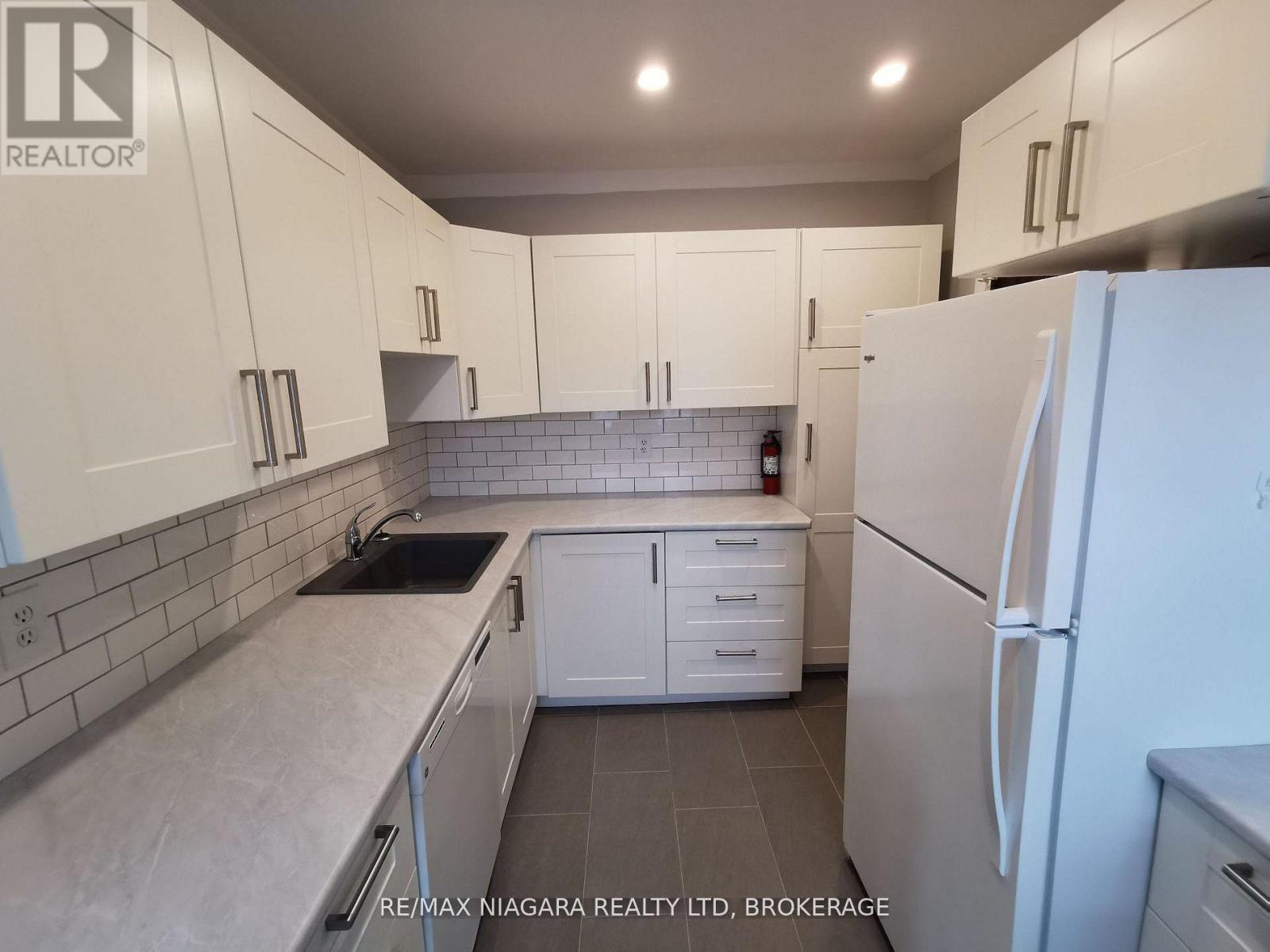 5161-5163 River Road, Niagara Falls, Ontario  L2E 3G8 - Photo 22 - X13800086