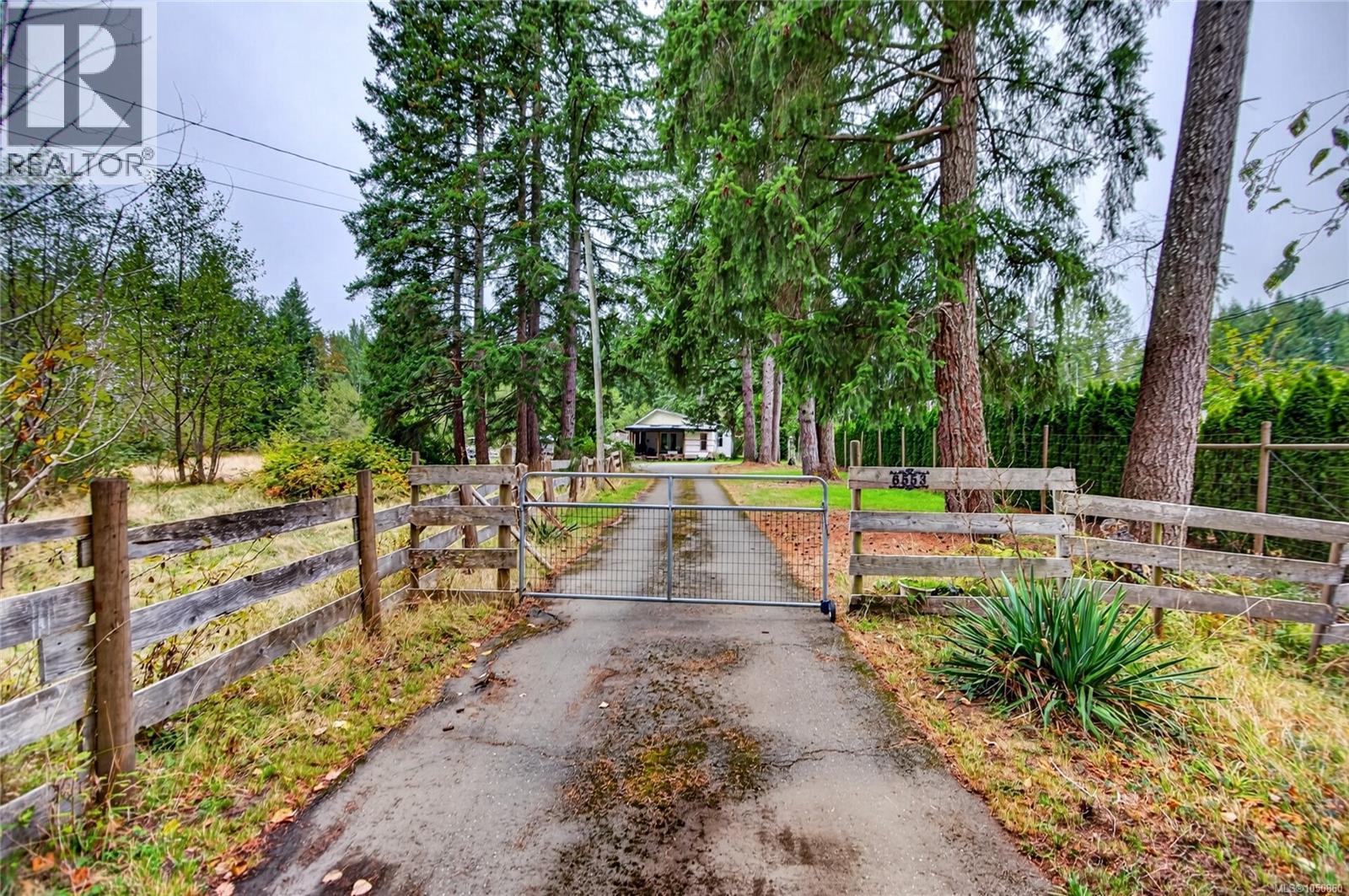 6553 Island Hwy N, Merville, British Columbia  V0R 2M0 - Photo 19 - 1050860