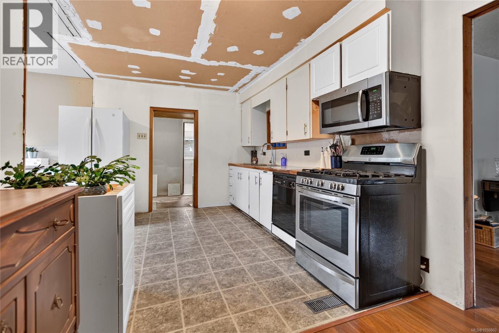 6553 Island Hwy N, Merville, British Columbia  V0R 2M0 - Photo 32 - 1050860