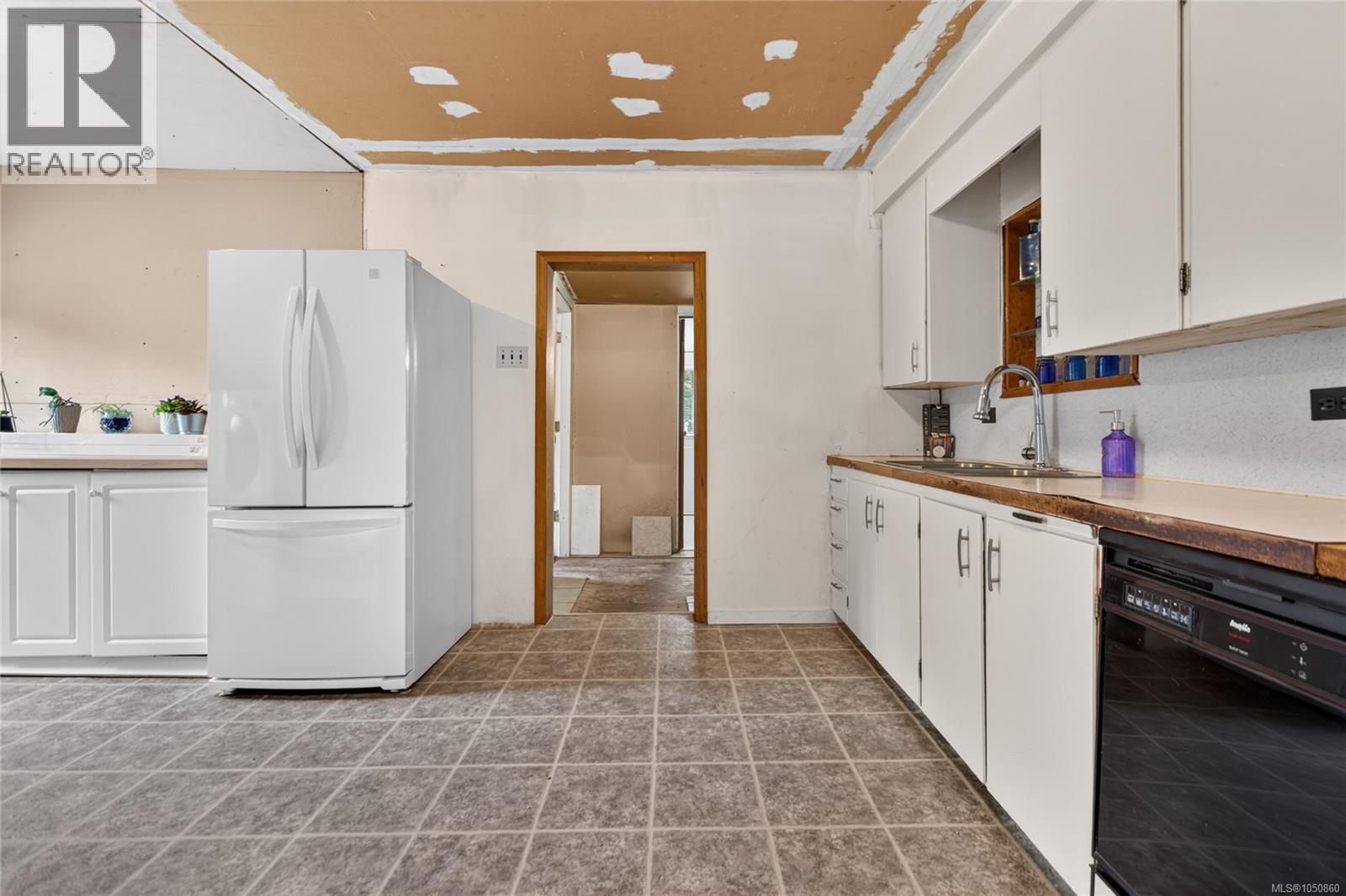 6553 Island Hwy N, Merville, British Columbia  V0R 2M0 - Photo 33 - 1050860