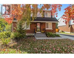 826 COLSON AVENUE, Ottawa, Ontario