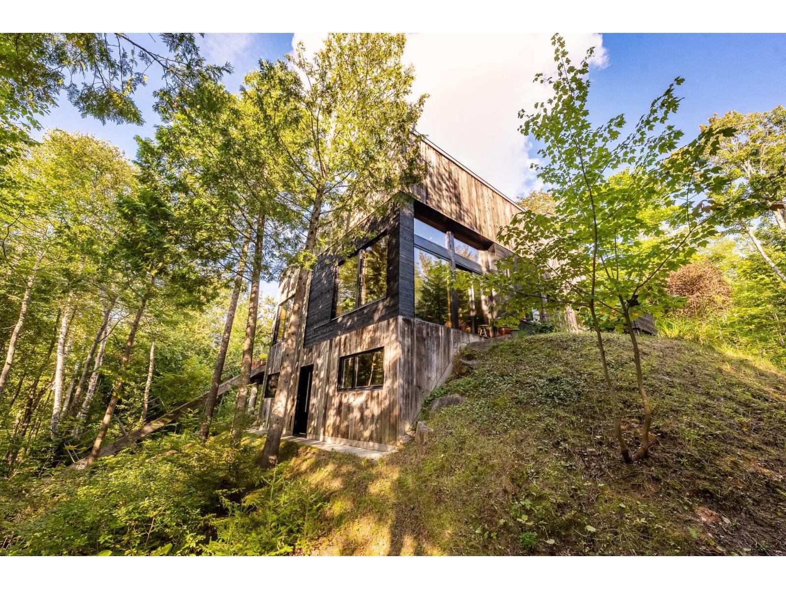 590 Ch. des Bois Saint-Côme Quebec Canada J0K2B0 3