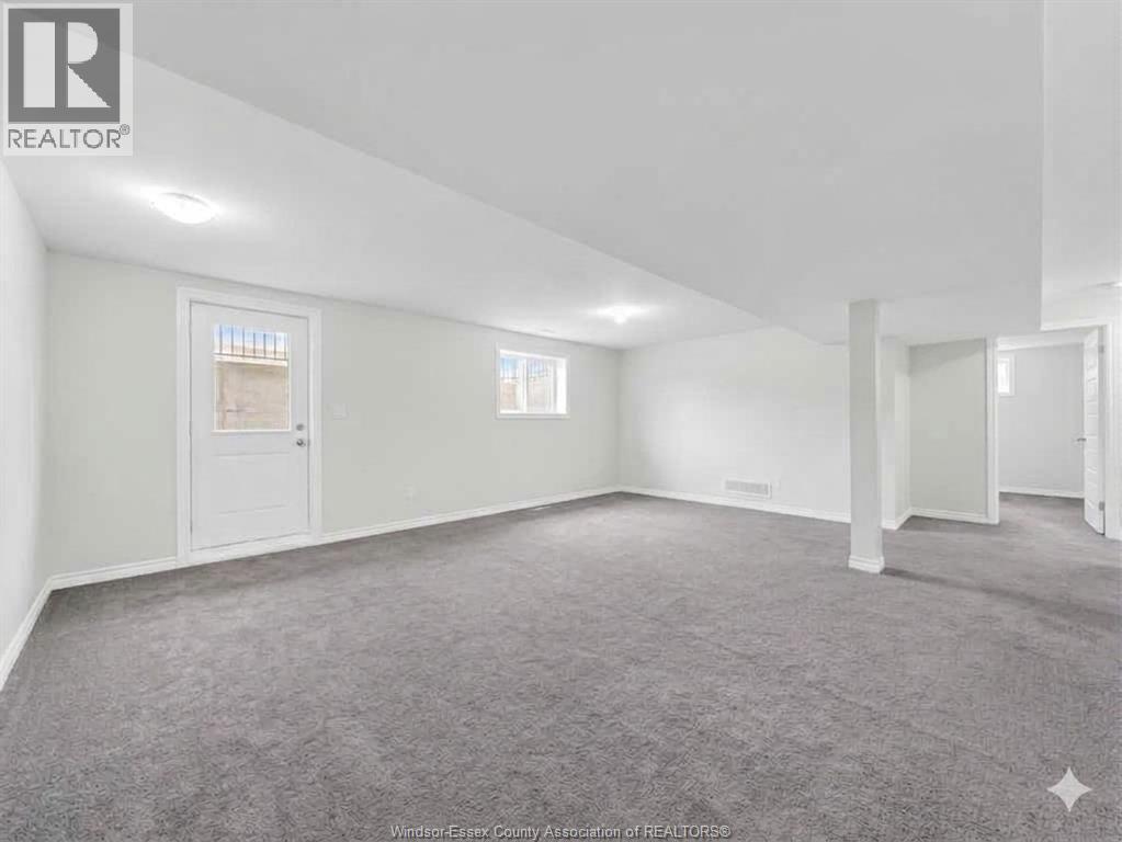 1076 Lublin Avenue, Windsor, Ontario  N8P 0E5 - Photo 11 - 26023658