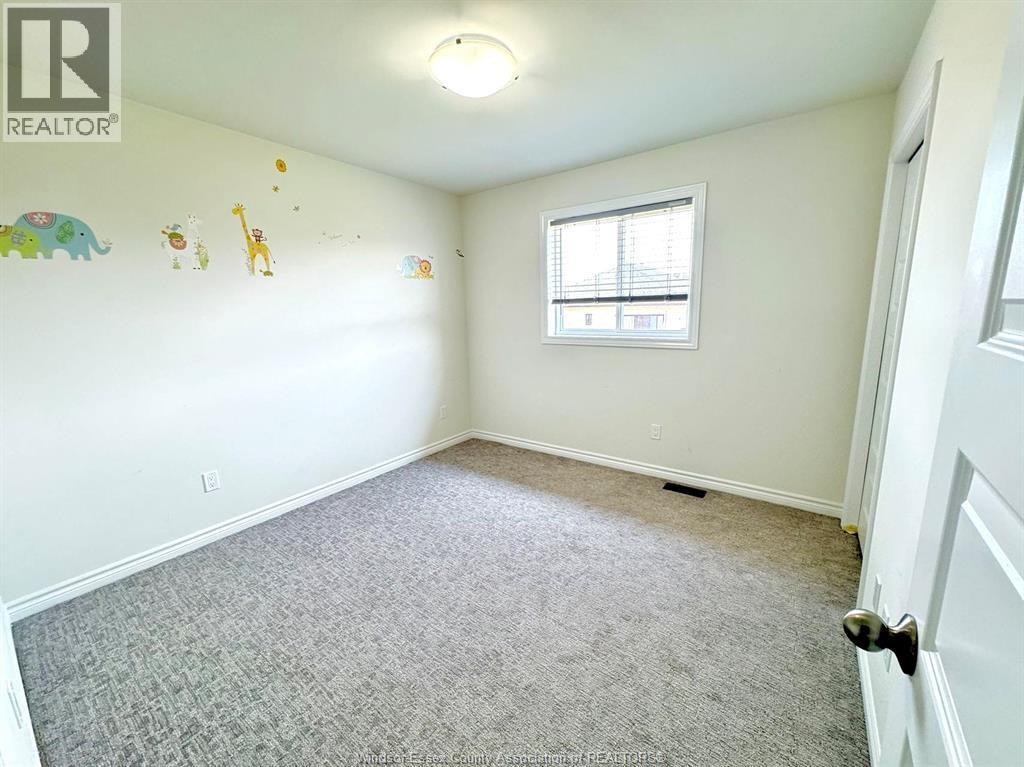 1076 Lublin Avenue, Windsor, Ontario  N8P 0E5 - Photo 9 - 26023658