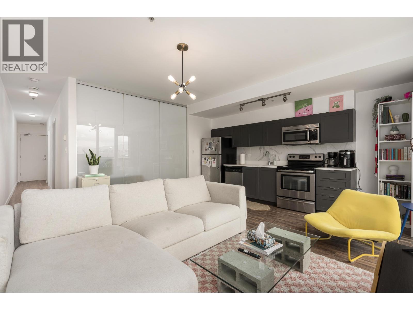 208 2511 Quebec Street, Vancouver, British Columbia  V5T 0B6 - Photo 5 - R3169702