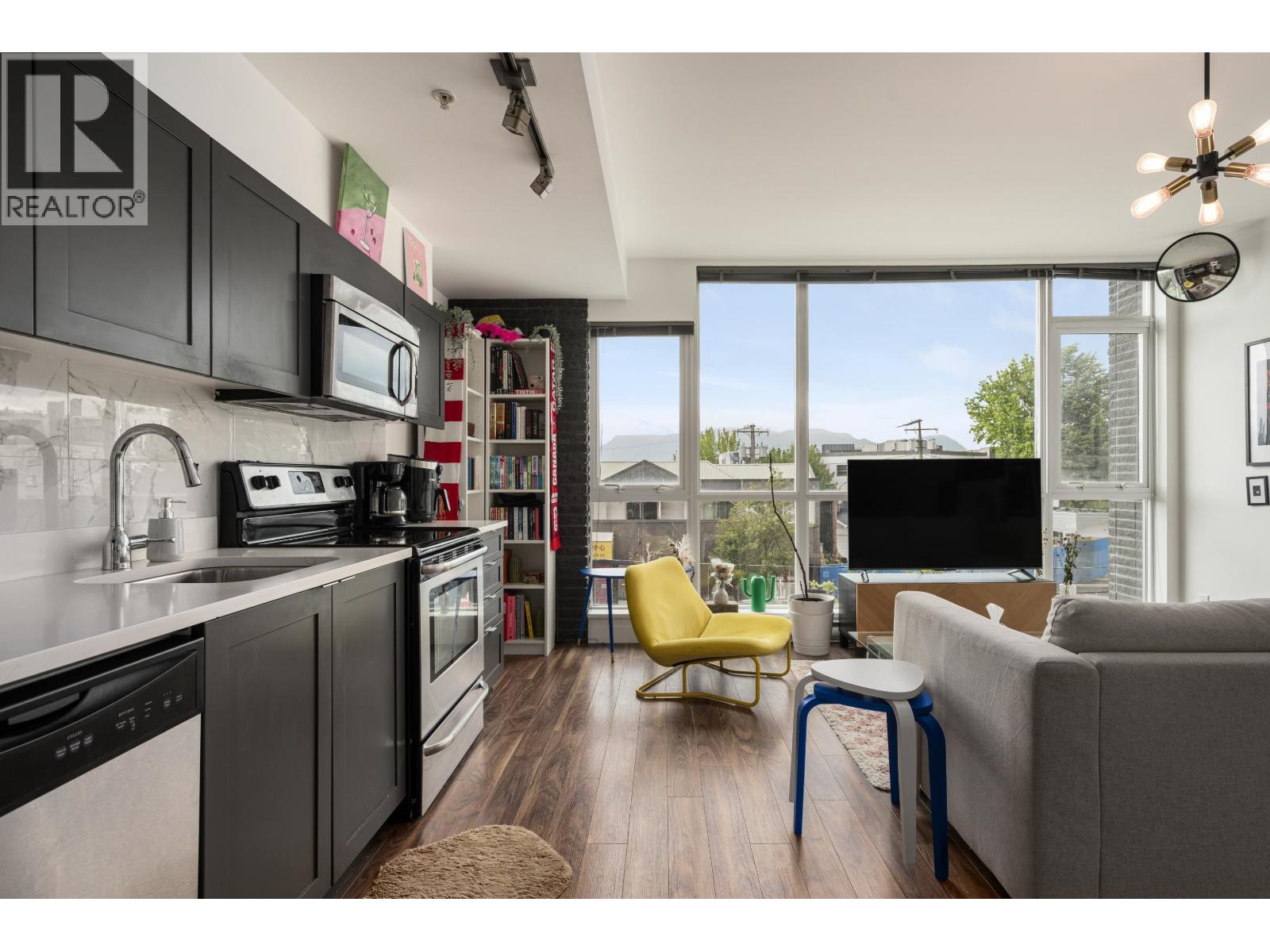 208 2511 Quebec Street, Vancouver, British Columbia  V5T 0B6 - Photo 9 - R3169702