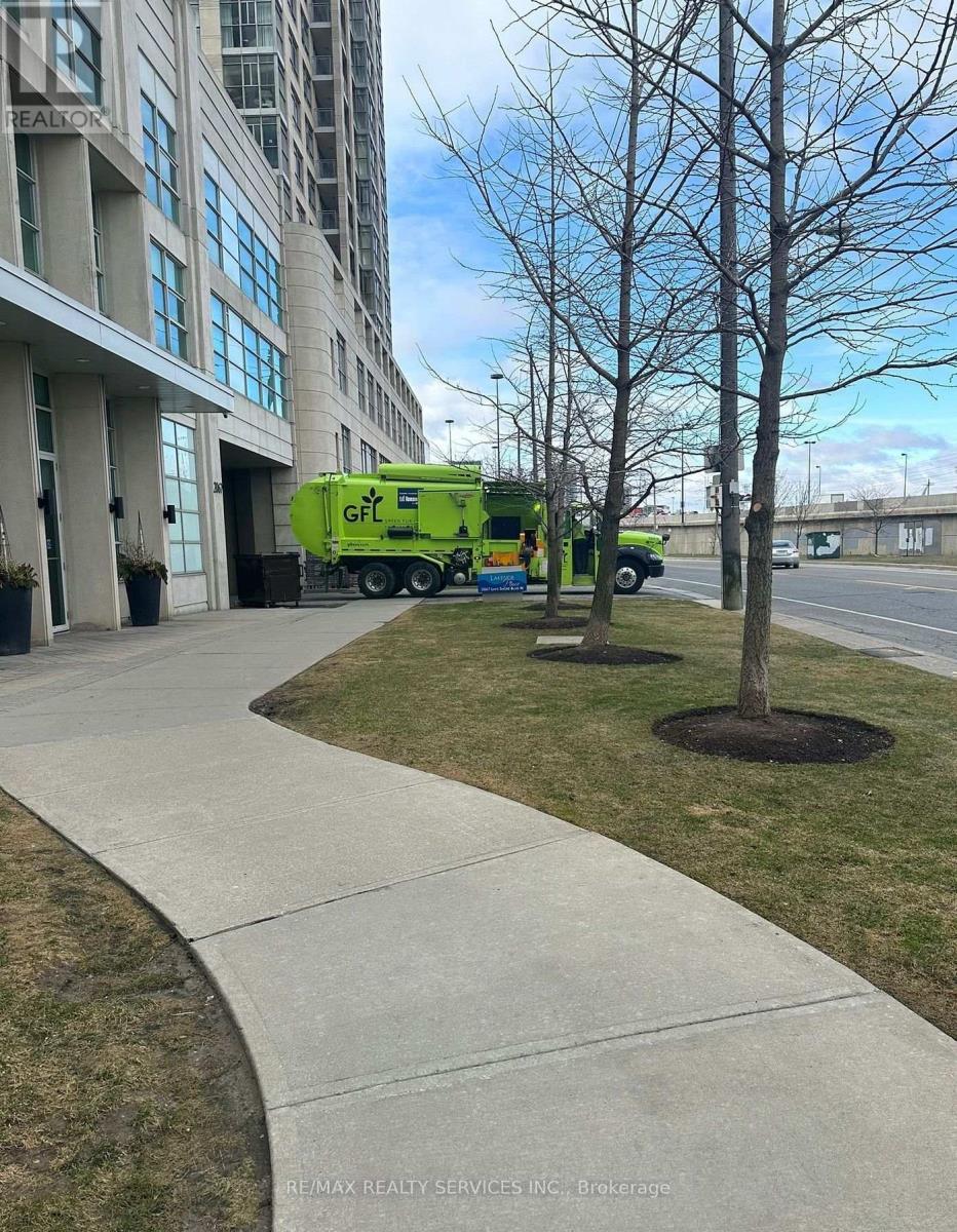 109 - 2067 Lake Shore Boulevard W, Toronto, Ontario  M8V 4B8 - Photo 3 - W13639584