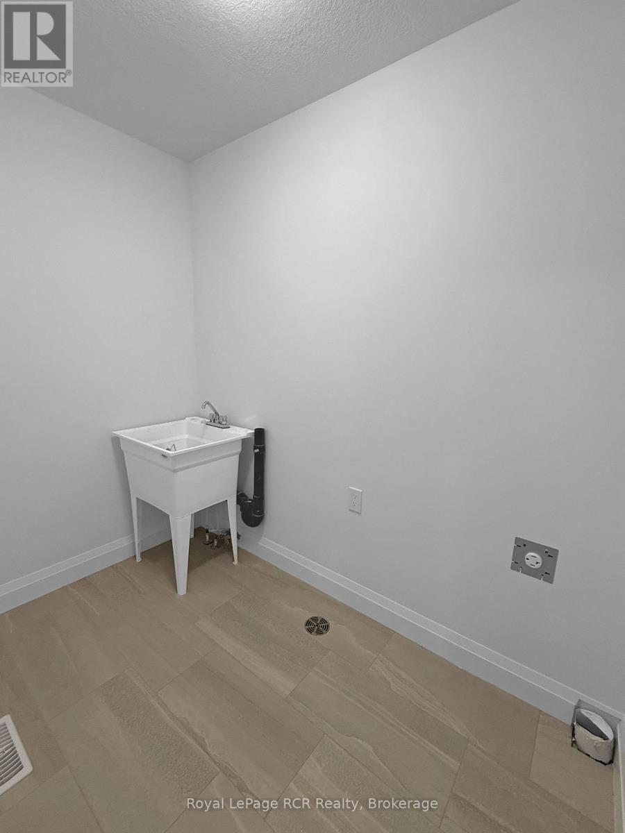 193 Francis Street, Wellington North, Ontario  N0G 1A0 - Photo 7 - X13830518