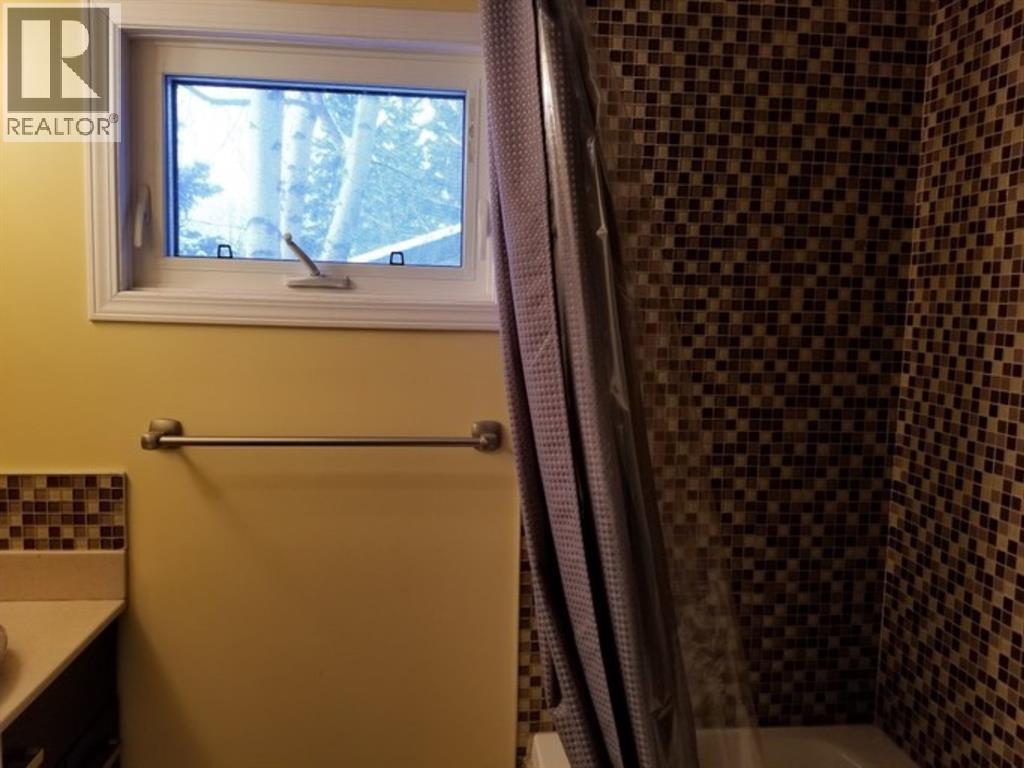 109 Ceal Square