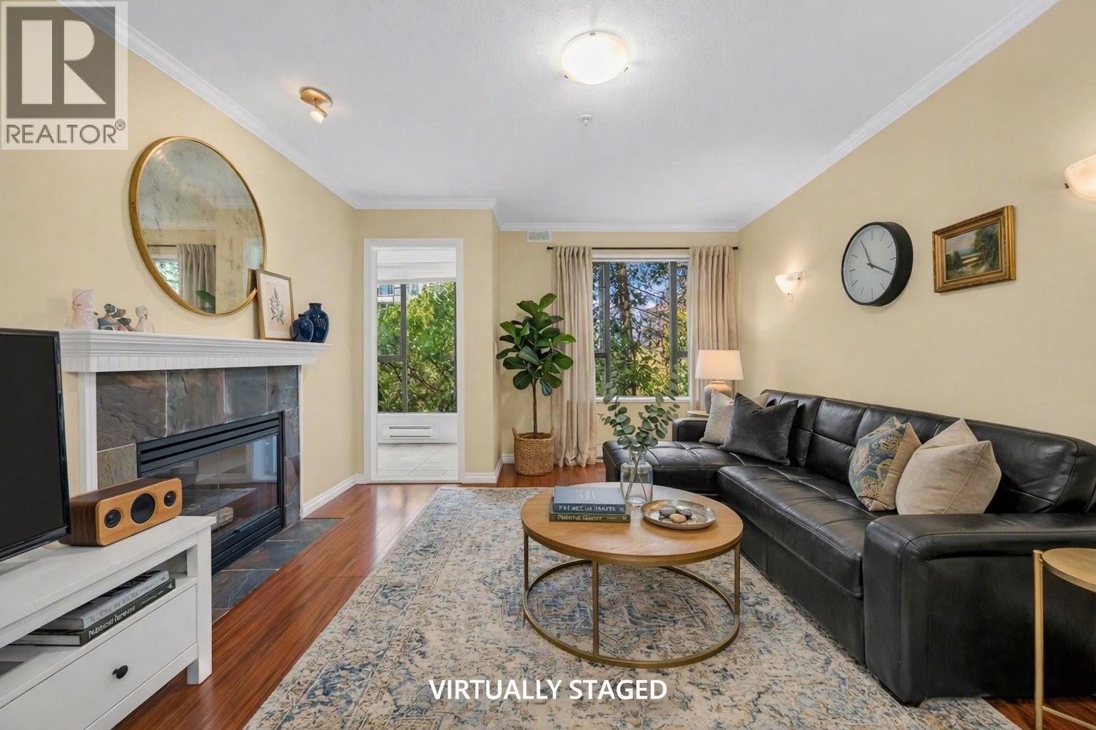210 175 E 10th Street, North Vancouver, British Columbia  V7L 4W1 - Photo 2 - R3148179
