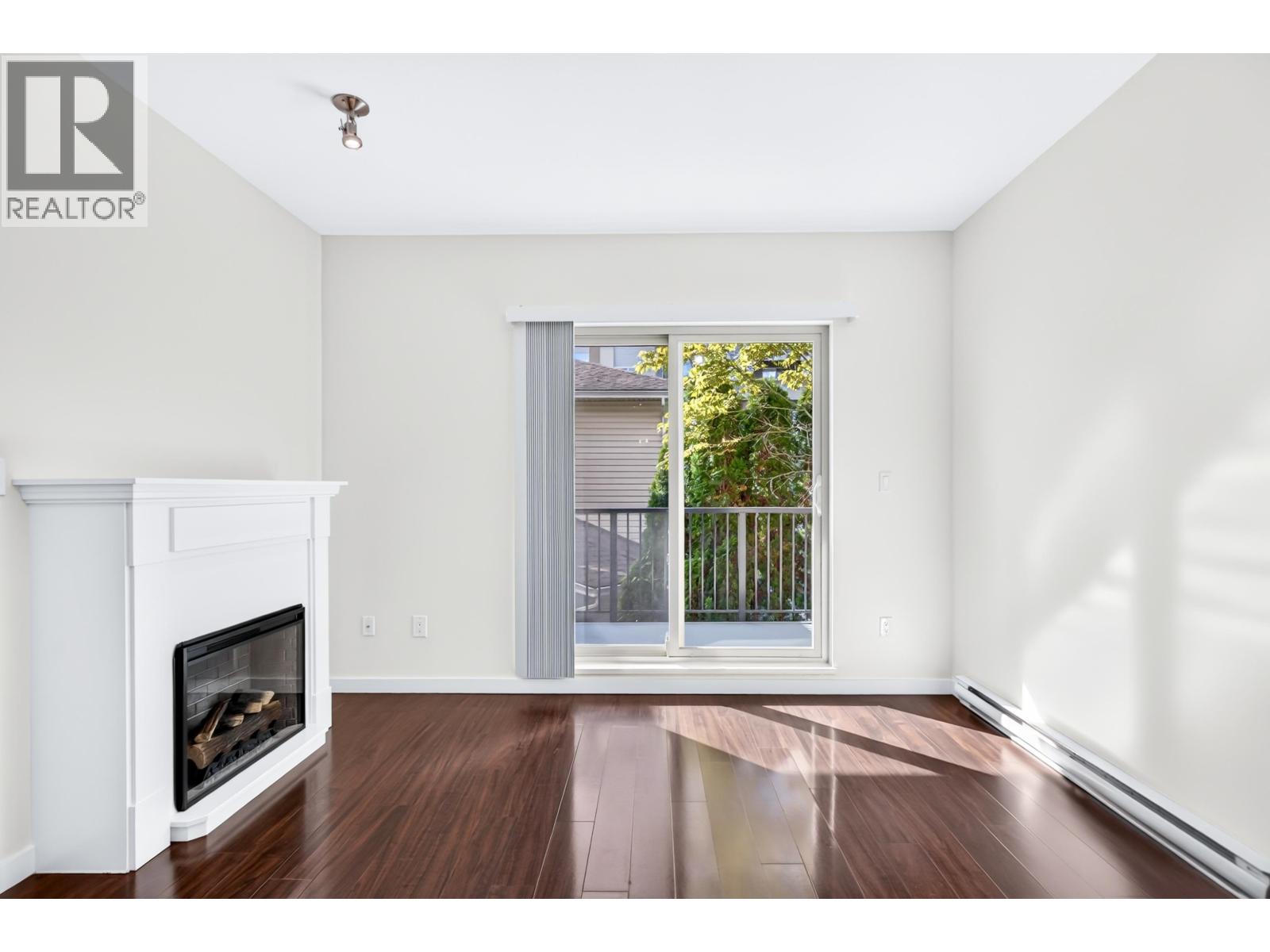 210 22290 North Avenue, Maple Ridge, British Columbia  V2X 8Z8 - Photo 12 - R3169438