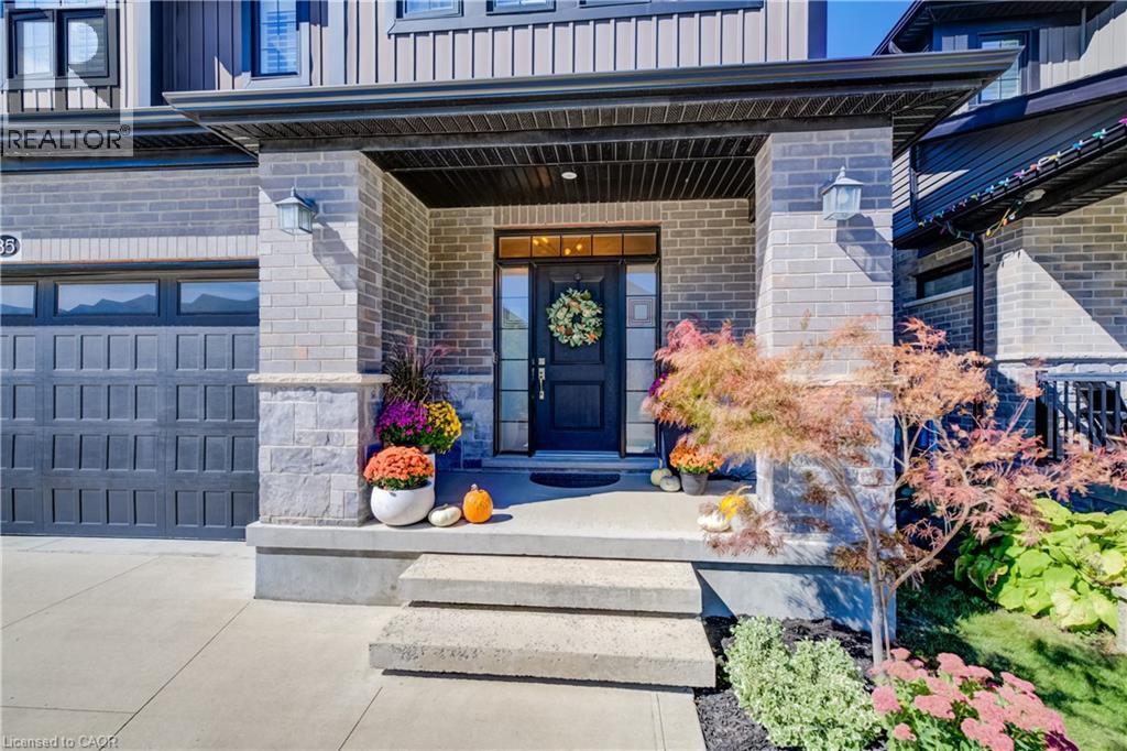 35 Greyhawk Street, Kitchener, Ontario  N2K 0C7 - Photo 4 - 40866232