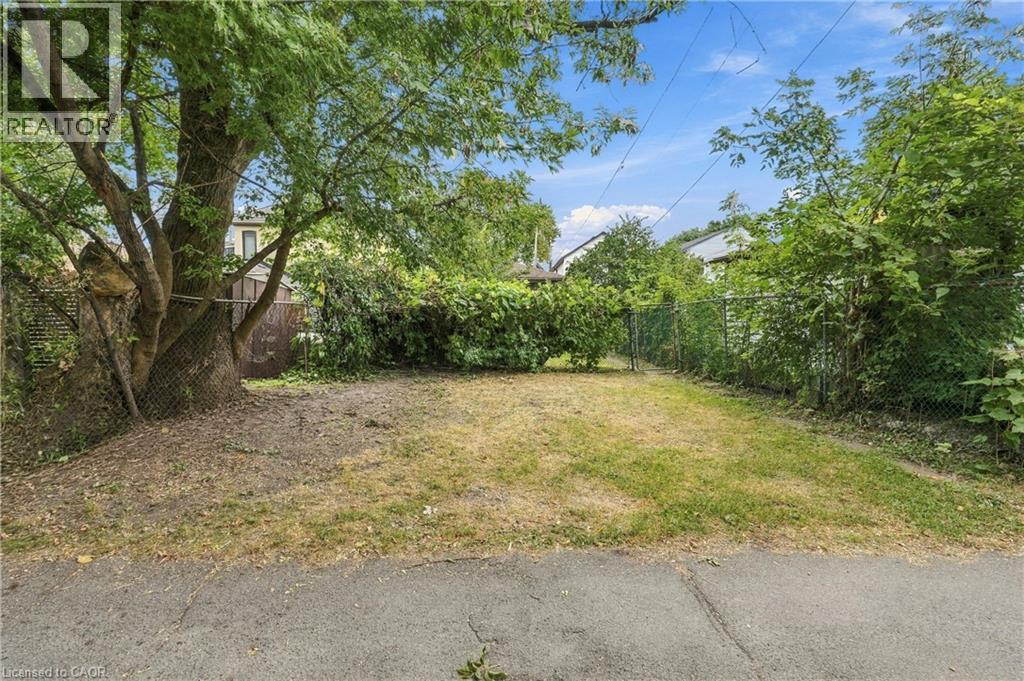 23 Chatham Street, Hamilton, Ontario  L8P 2B3 - Photo 34 - 40866552