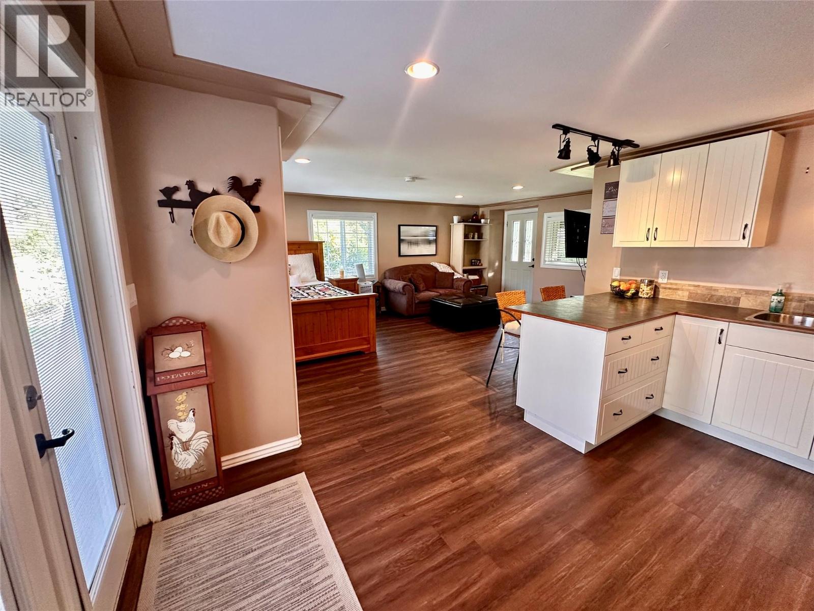 2632 6th Street, Olalla, British Columbia  V0X 1N0 - Photo 22 - 10401549