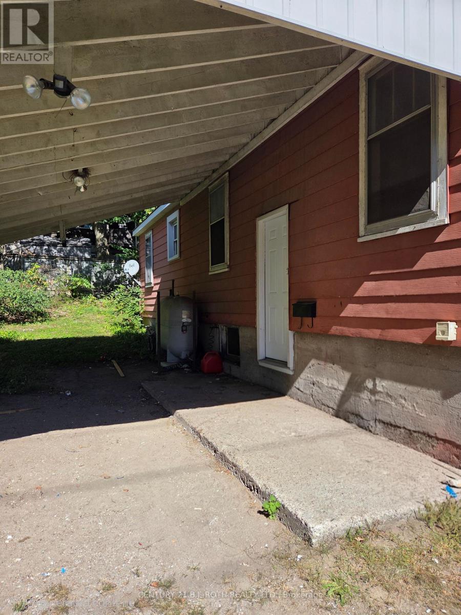 79 Frederick Street, Orillia, Ontario  L3V 5W6 - Photo 10 - S13655208