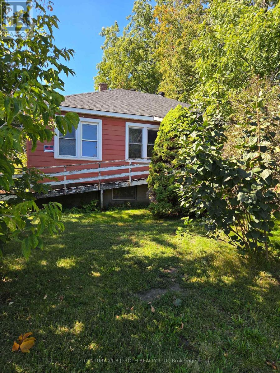 79 Frederick Street, Orillia, Ontario  L3V 5W6 - Photo 3 - S13655208