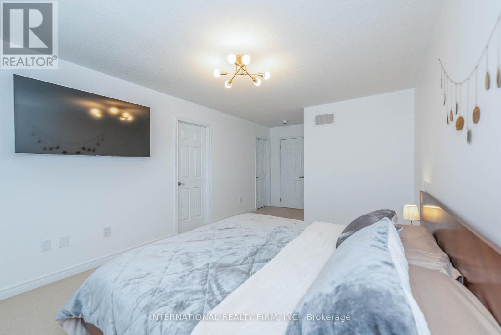 99 Huguenot Road, Oakville, Ontario  L6H 0M3 - Photo 20 - W13830474