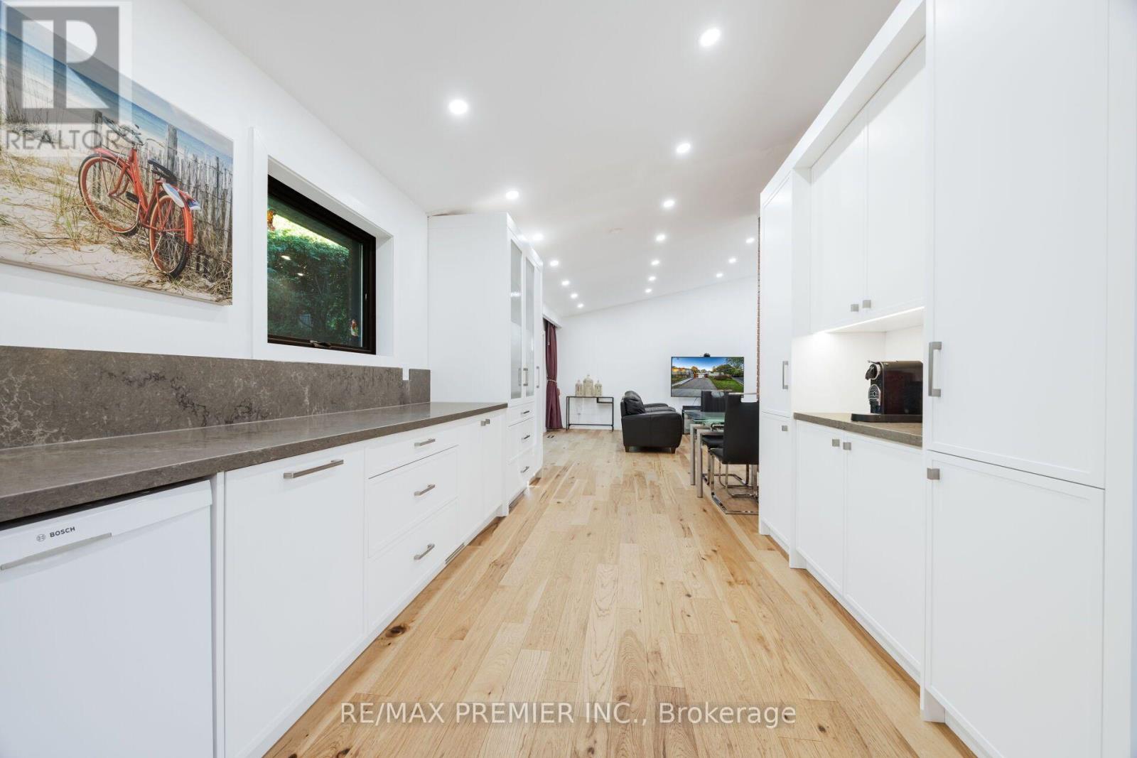 9 Adeline Court, Toronto, Ontario  M9V 3M9 - Photo 23 - W13830498