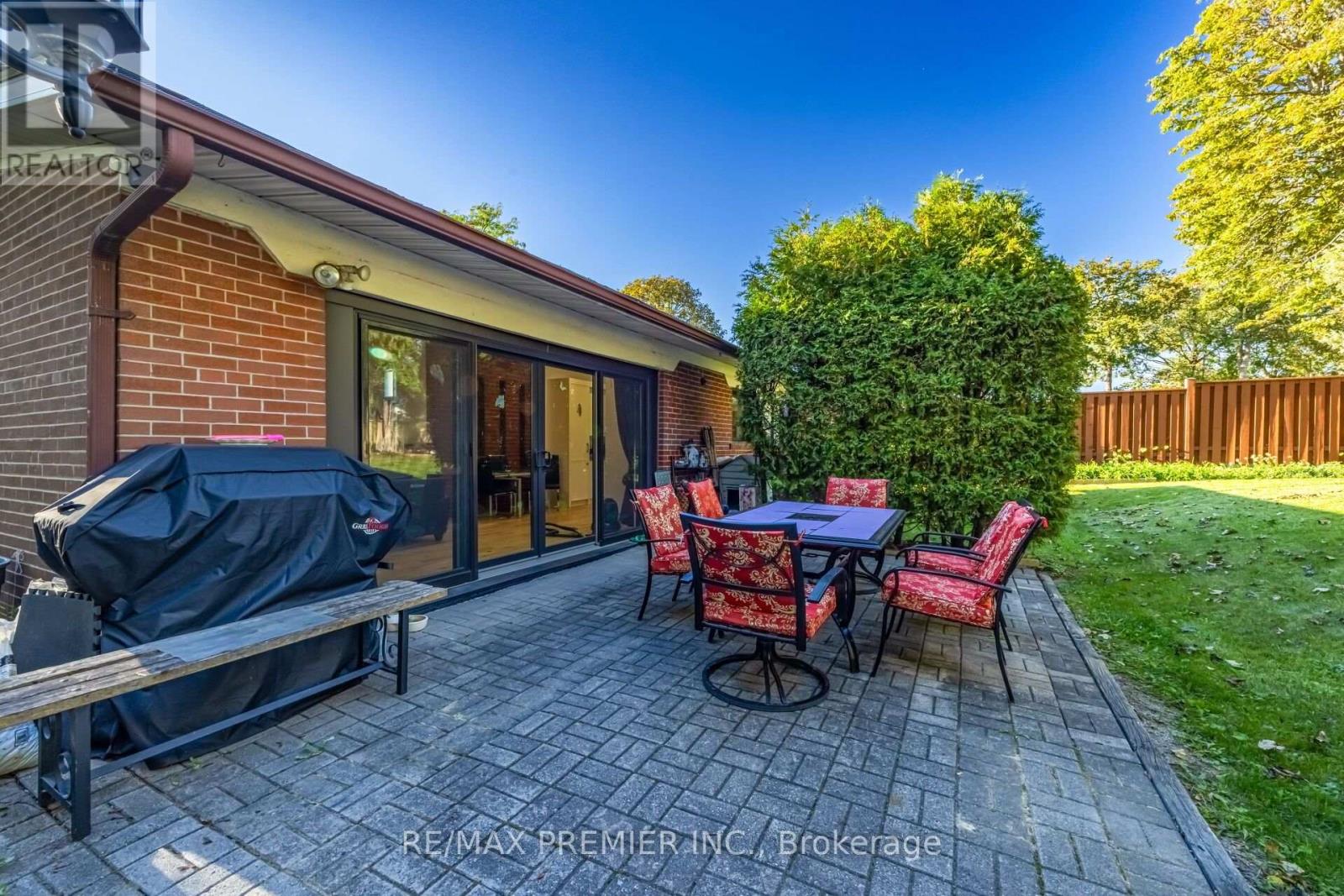 9 Adeline Court, Toronto, Ontario  M9V 3M9 - Photo 47 - W13830498