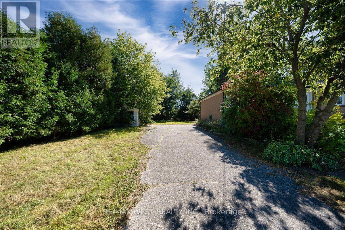 17 Heather Street, Caledon, Ontario  L7K 0B1 - Photo 36 - W13830506