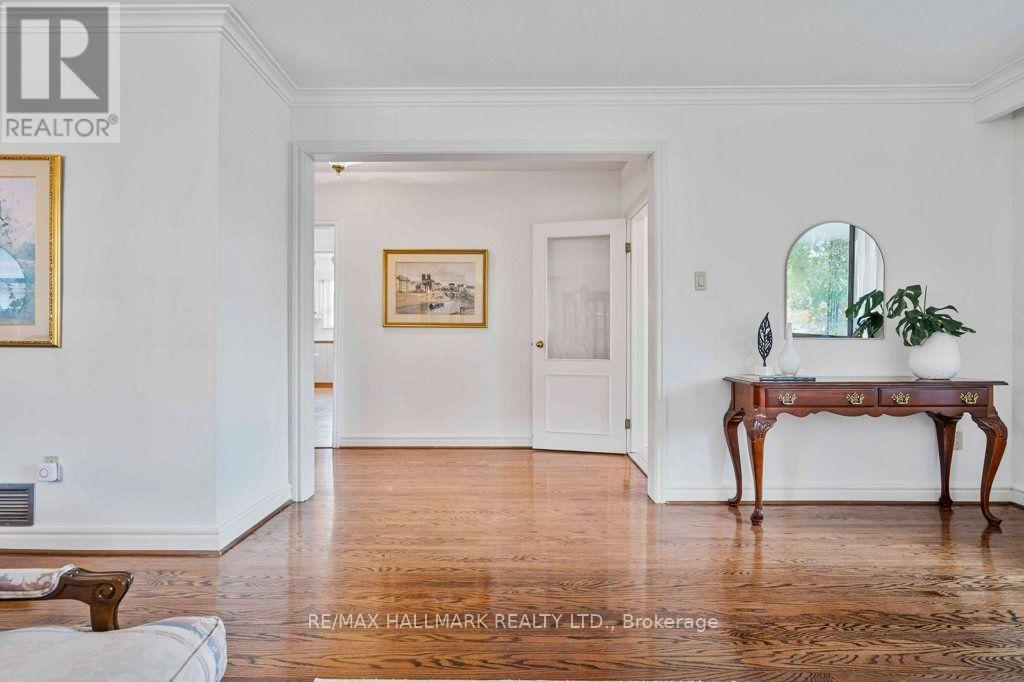 12 Tammy Lane, Toronto, Ontario  M9V 3W3 - Photo 17 - W13830544