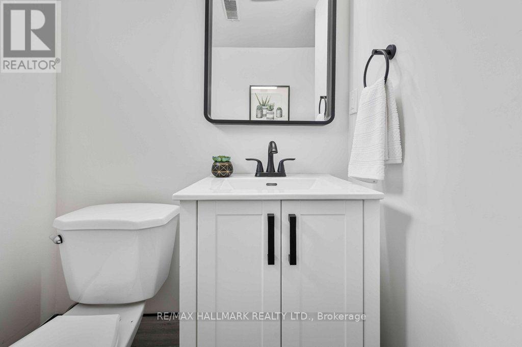 12 Tammy Lane, Toronto, Ontario  M9V 3W3 - Photo 35 - W13830544