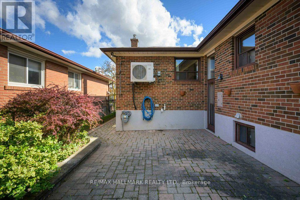 12 Tammy Lane, Toronto, Ontario  M9V 3W3 - Photo 43 - W13830544