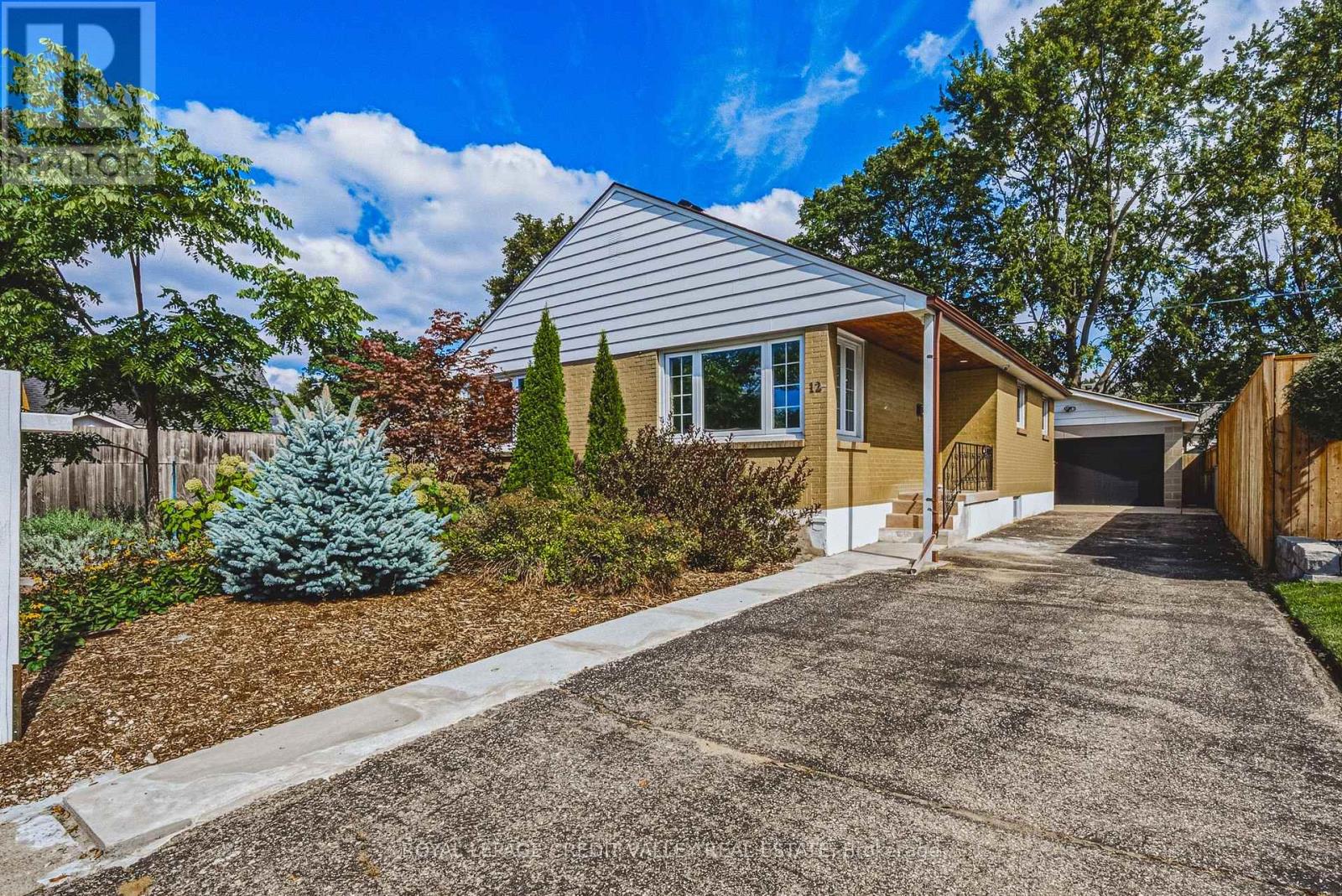 12 Stevenson Avenue, London East, Ontario  N5W 1Y3 - Photo 1 - X13830536