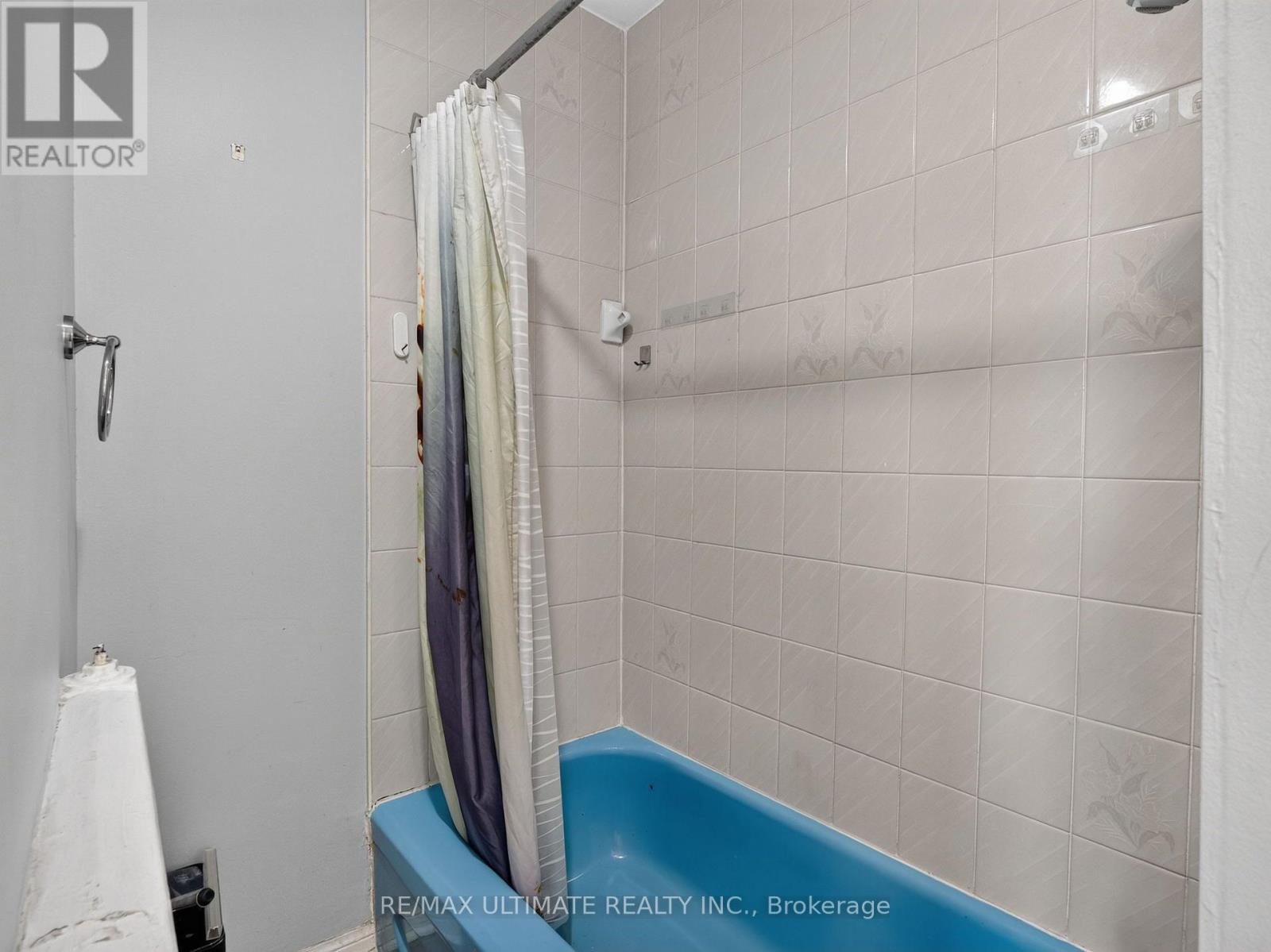 5 - 2360 Queen Street E, Toronto, Ontario  M4E 1H3 - Photo 18 - E13774646