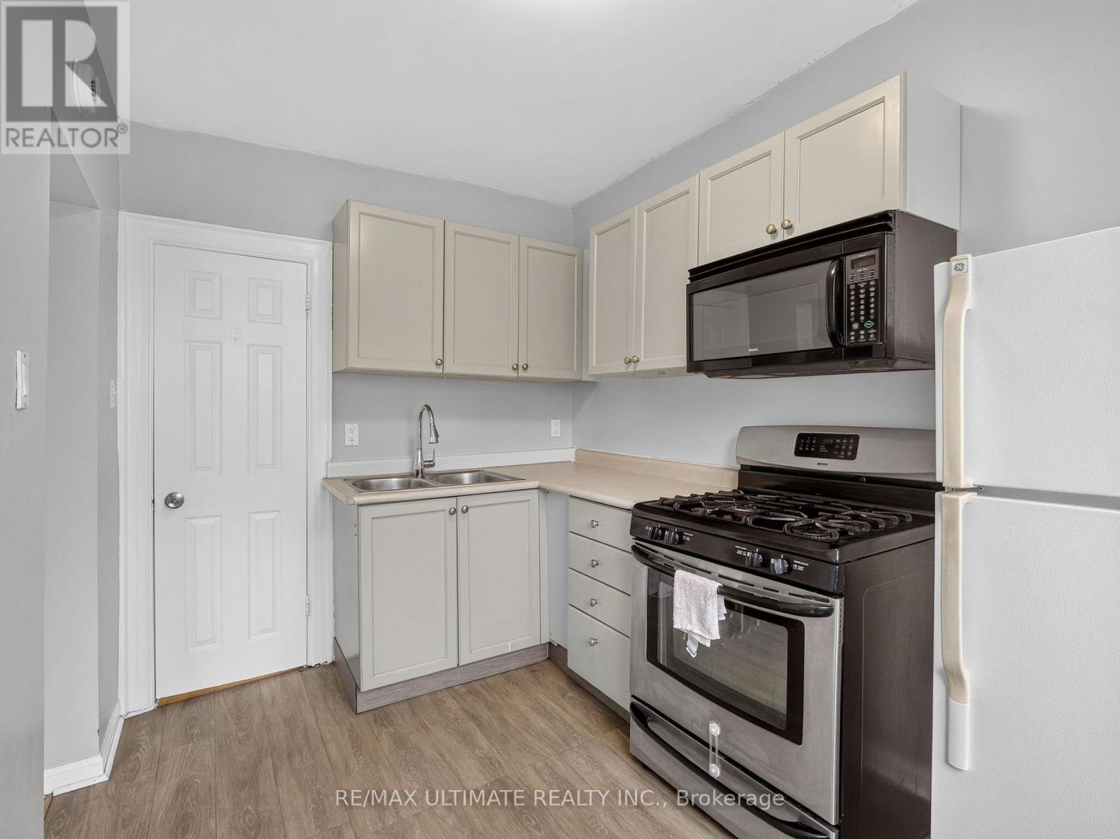 5 - 2360 Queen Street E, Toronto, Ontario  M4E 1H3 - Photo 16 - E13774646