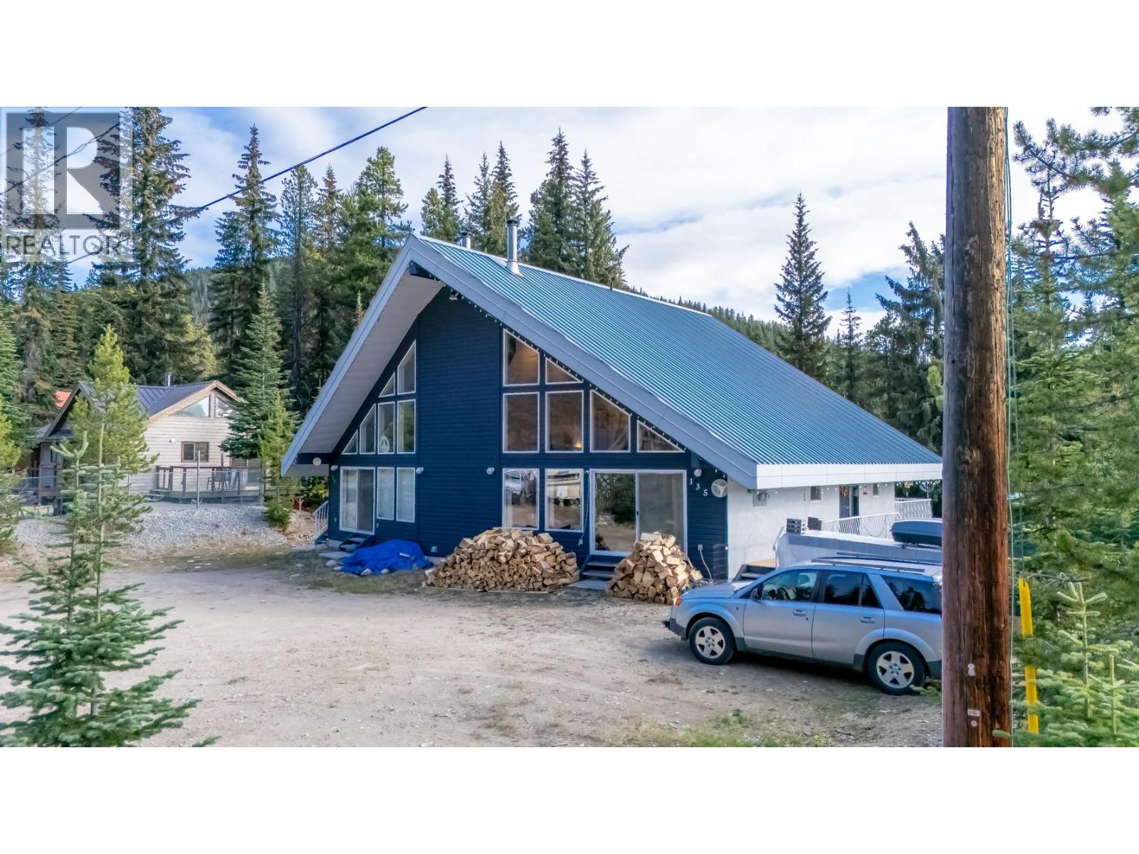 137 Whitetail Road Unit# 1, Apex Mountain, British Columbia