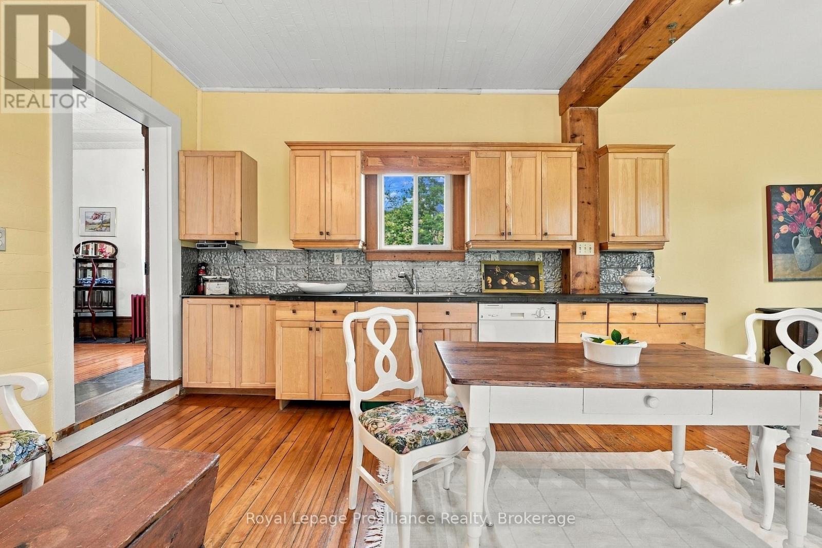 228 County Rd 29, Prince Edward County, Ontario  K0K 1T0 - Photo 13 - X13830614