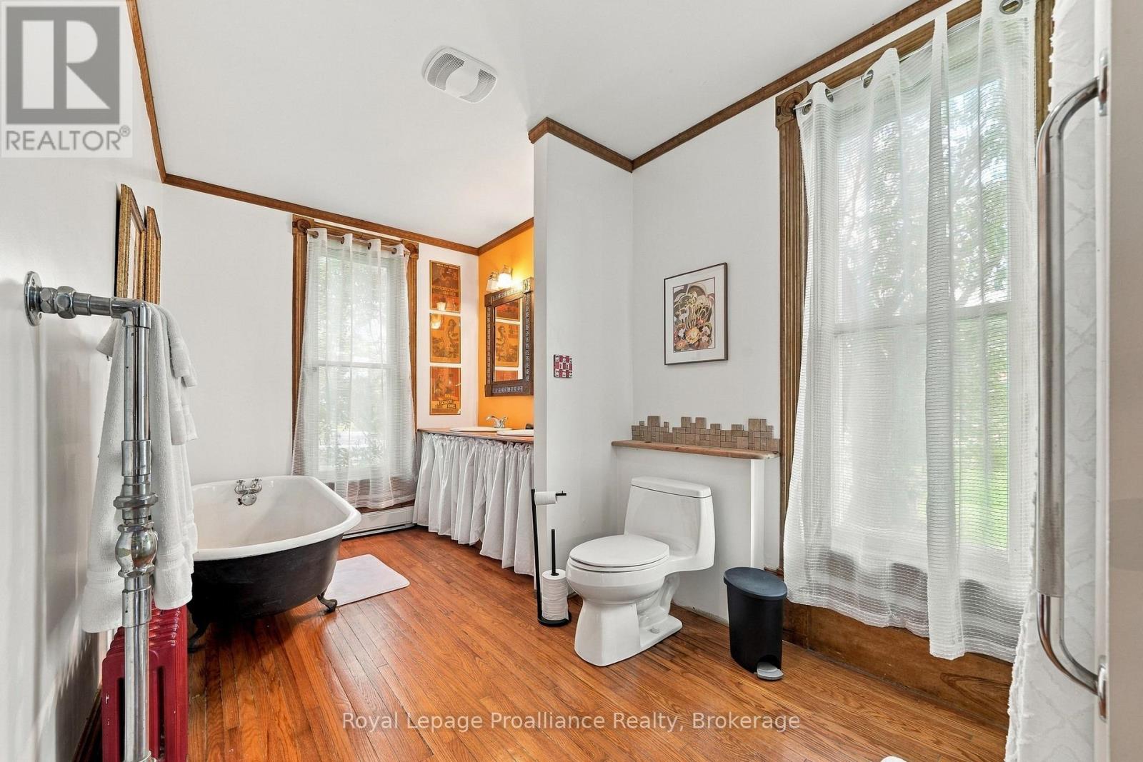 228 County Rd 29, Prince Edward County, Ontario  K0K 1T0 - Photo 14 - X13830614